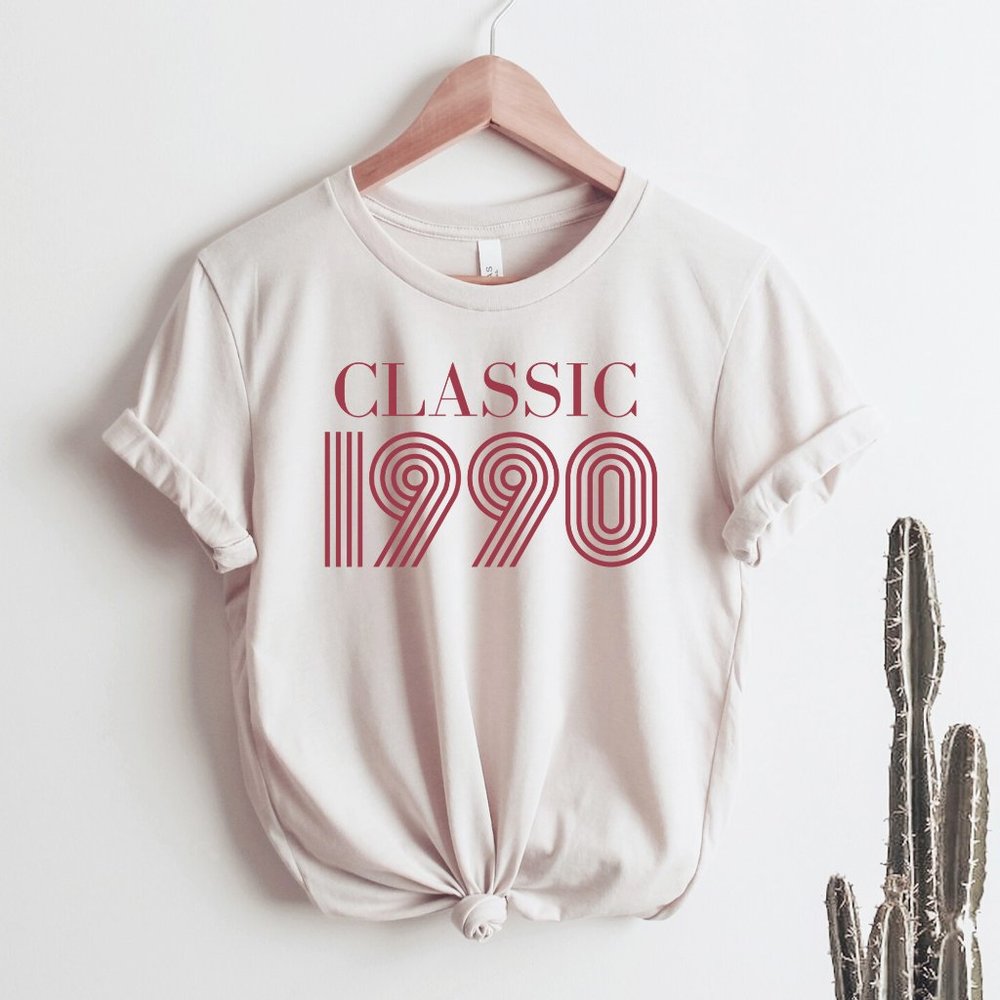 Custom 30th Birthday Tshirt Classic 1990 Retro NEW